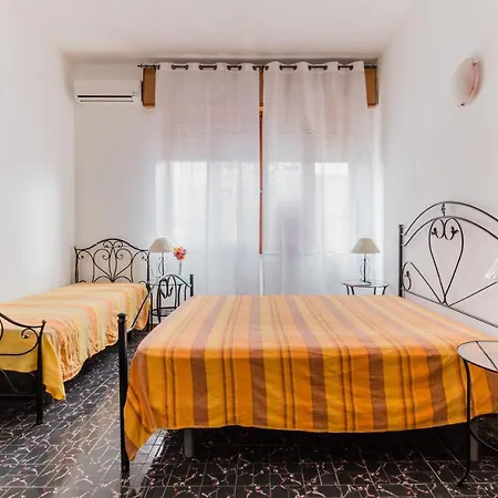 Terre Di Mare Near The Sandy With Pool, Parking & Wifi