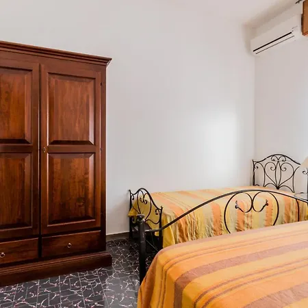 Terre Di Mare Near The Sandy With Pool, Parking & Wifi